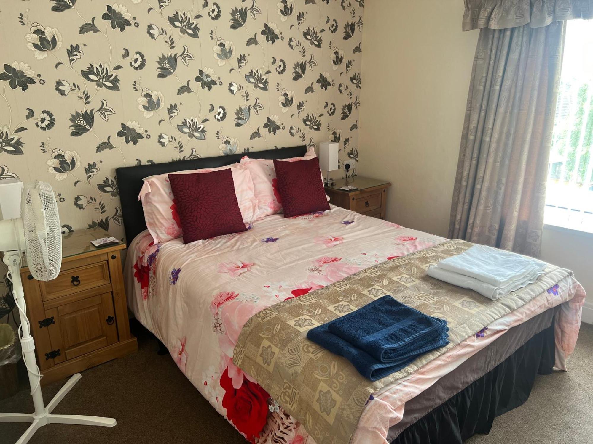 The Northdale Hotel Ltd Skegness Bagian luar foto